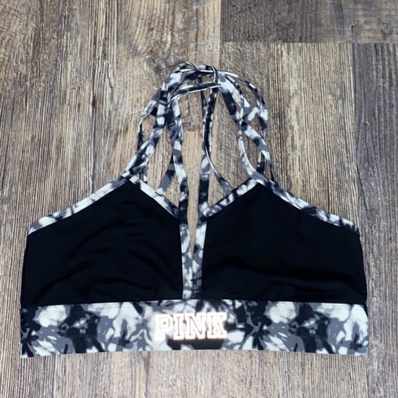 PINK Victoria's Secret Other - PINK Sports Bra